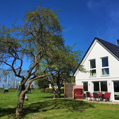 Ferienhaus Sommerbrise, Hof Zur Sonnenseite Fehmarn, 4 Sterne Eksteriør bilde