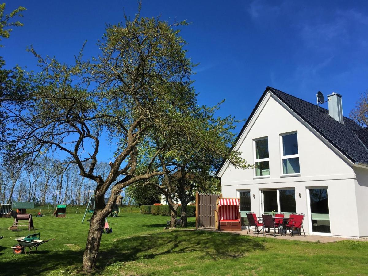 Ferienhaus Sommerbrise, Hof Zur Sonnenseite Fehmarn, 4 Sterne Eksteriør bilde